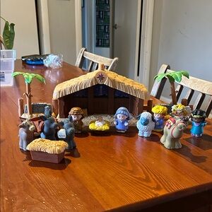 Little people nativity